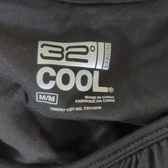 New without tags NWOT: Cool Bra Flowy tank top - Picture 4 of 5